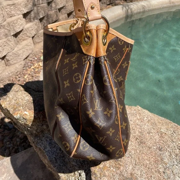 Louis Vuitton Galliera pm - Picture 5 of 16